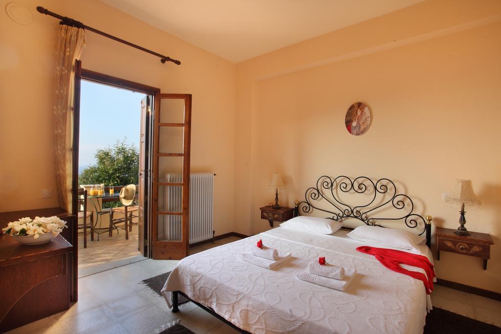 Stilvi Hotel Tsagarada Phòng bức ảnh